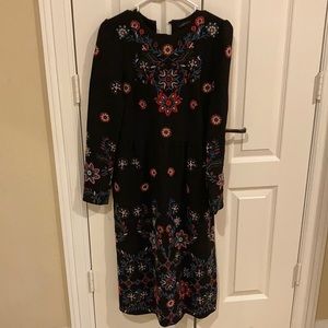 Zara embroidery dress very nice and simple